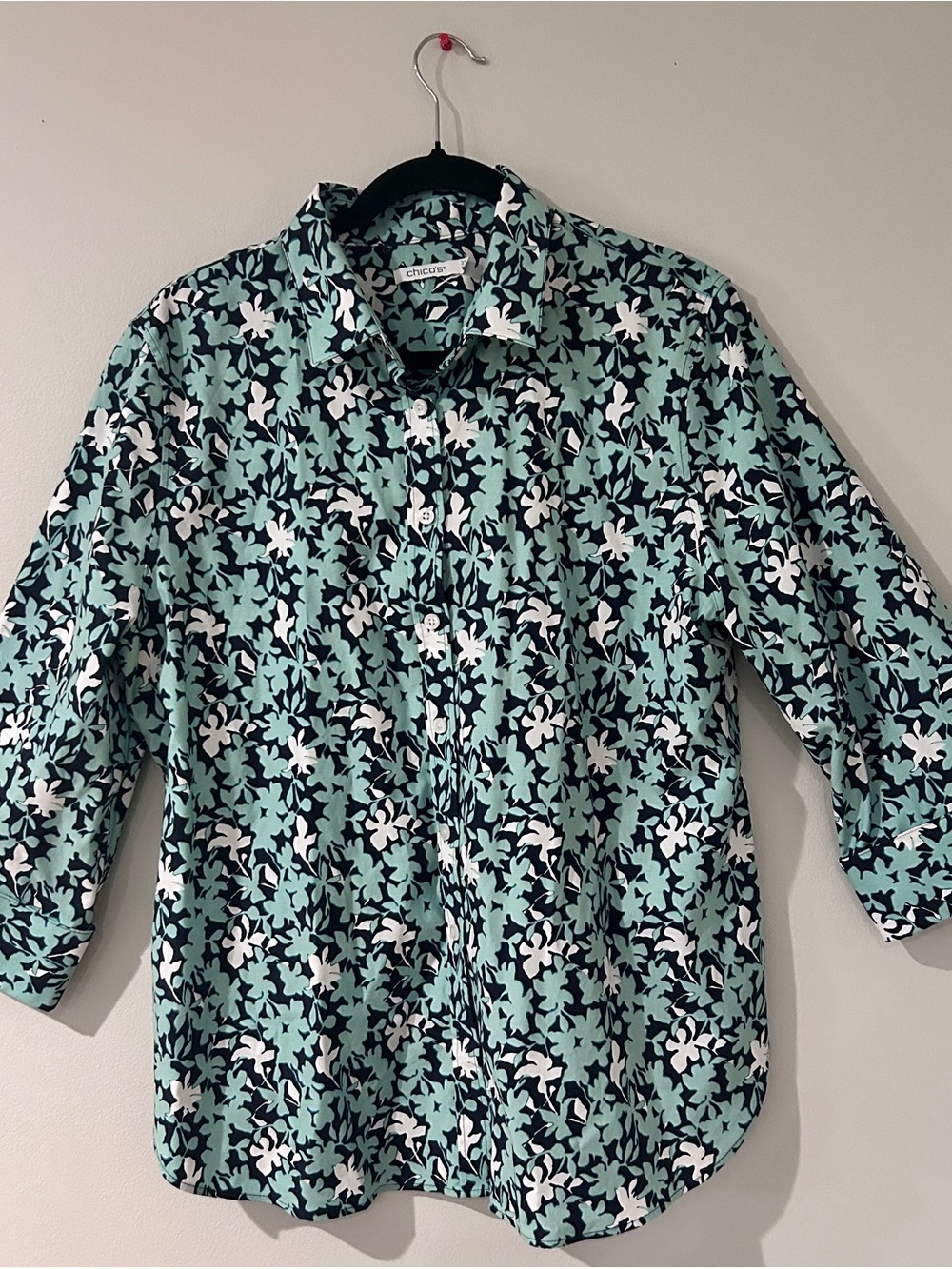 Chico's Men's Floral Button-Down Shirt in Teal, Navy & White